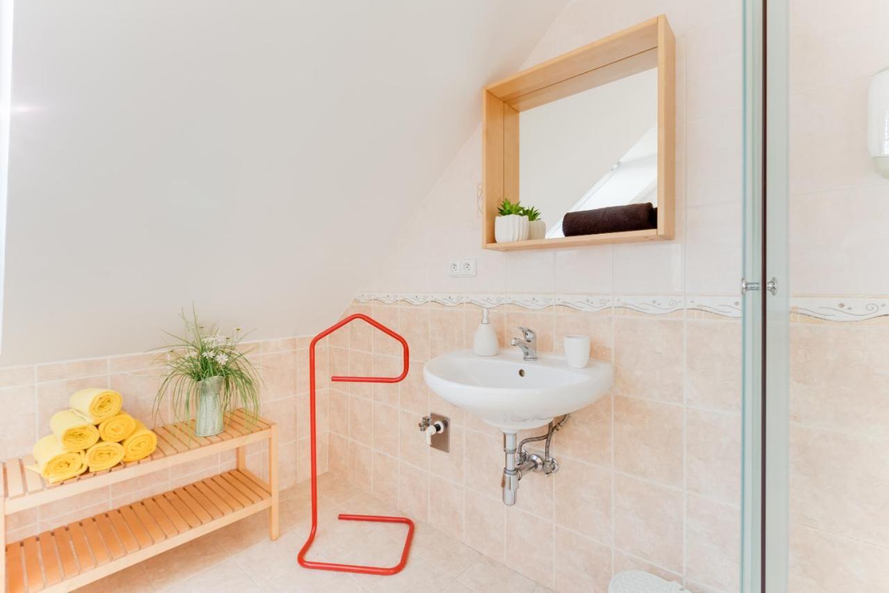 Jane'S Charming Apartment Prague Luaran gambar