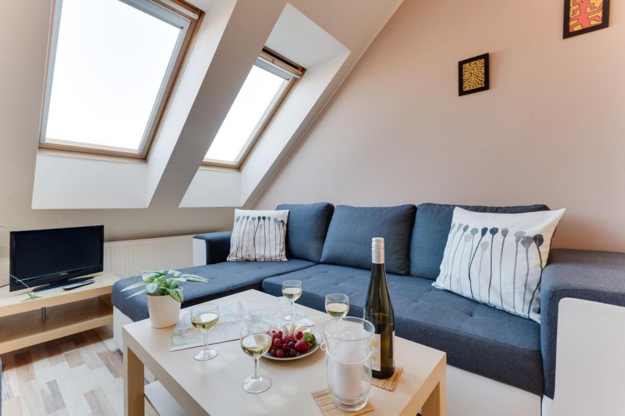 Jane'S Charming Apartment Prague Luaran gambar