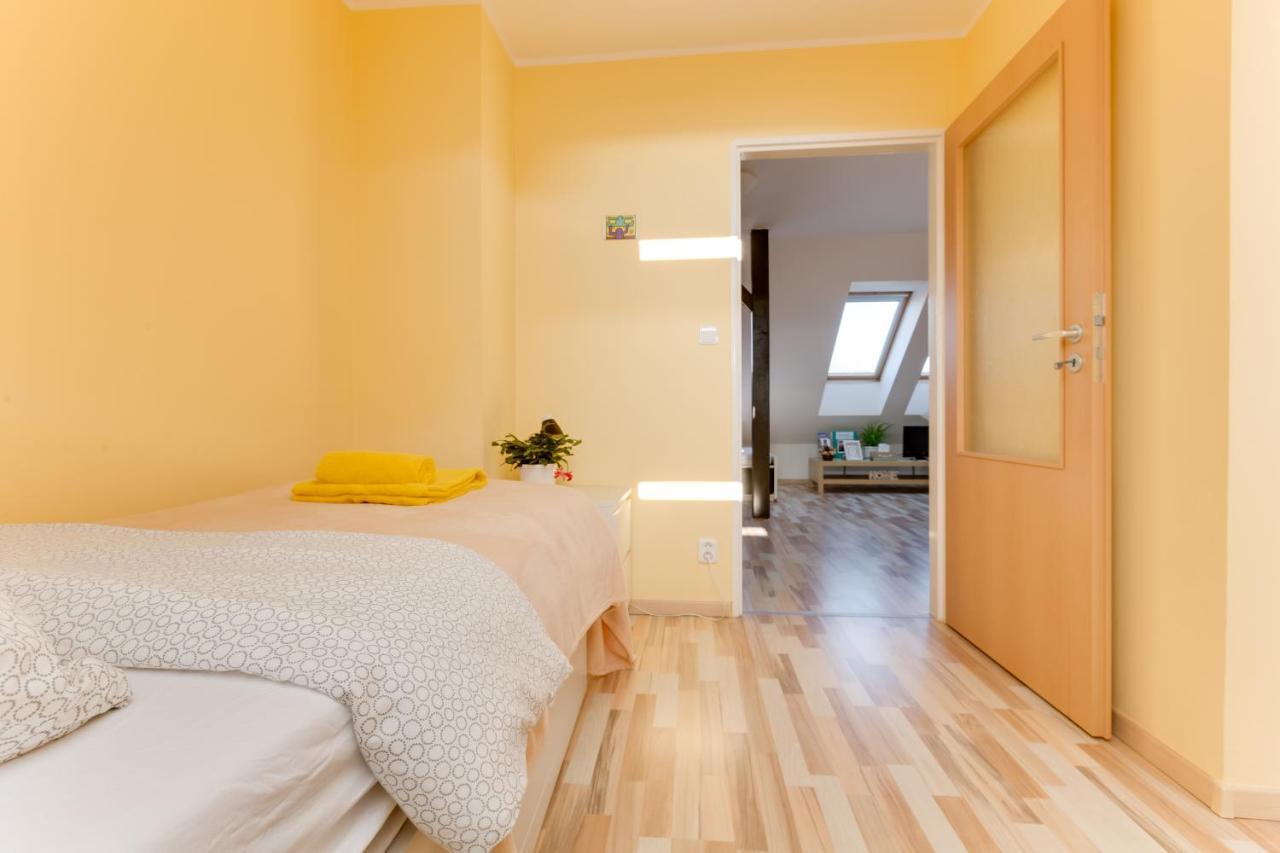 Jane'S Charming Apartment Prague Luaran gambar