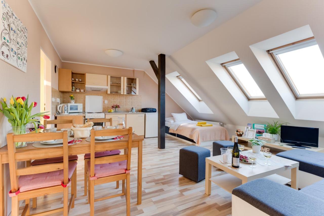 Jane'S Charming Apartment Prague Luaran gambar