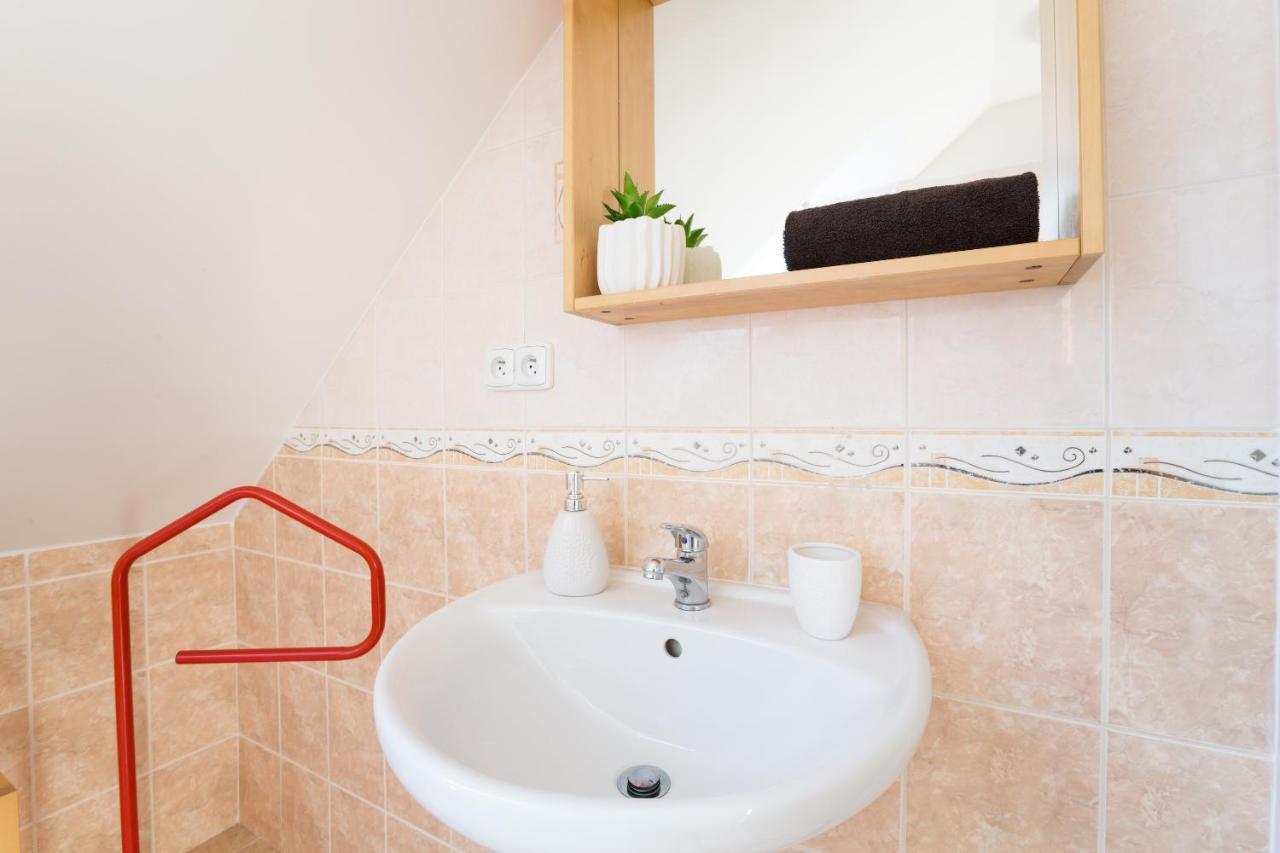 Jane'S Charming Apartment Prague Luaran gambar
